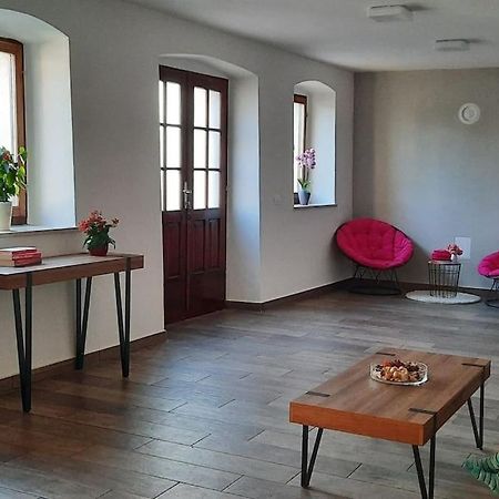 Vilanija Holiday Home For 8 People, Pool + Sea View מראה חיצוני תמונה
