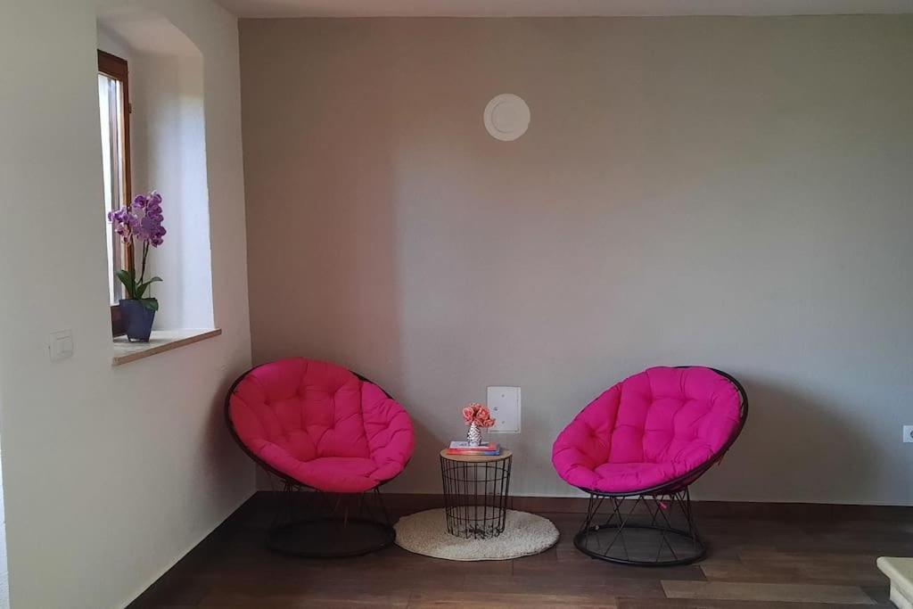 Vilanija Holiday Home For 8 People, Pool + Sea View מראה חיצוני תמונה